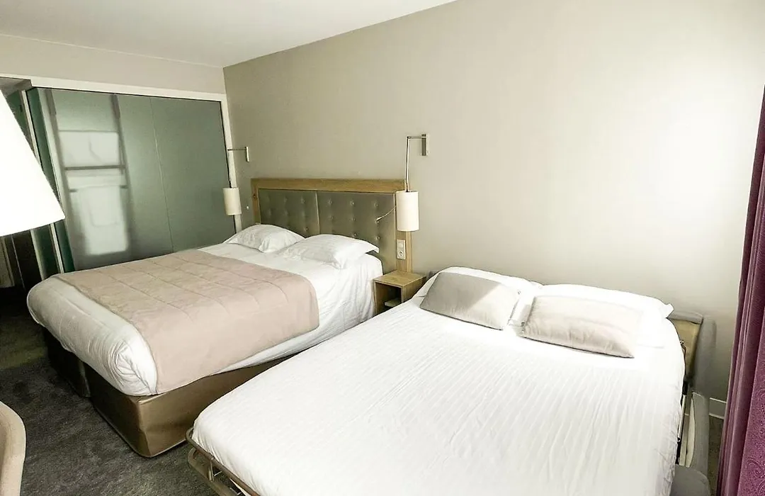 Hotel Anne De Bretagne-1